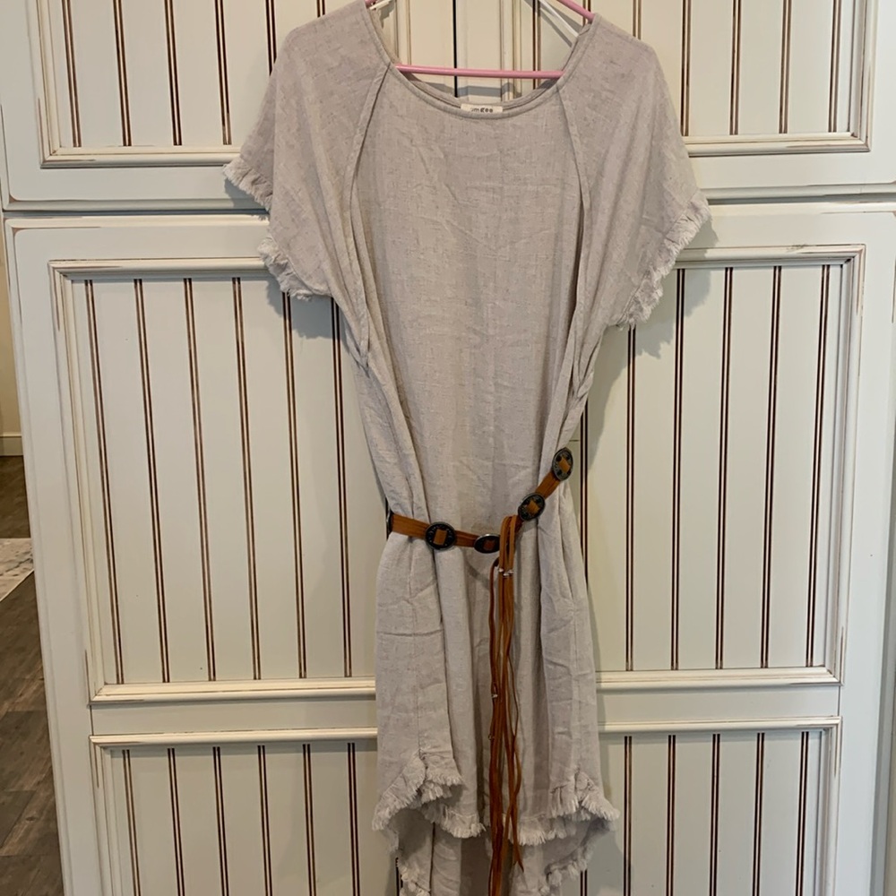 Cute little Boho vibe dress beige Gazi can be worn with or without the belt
